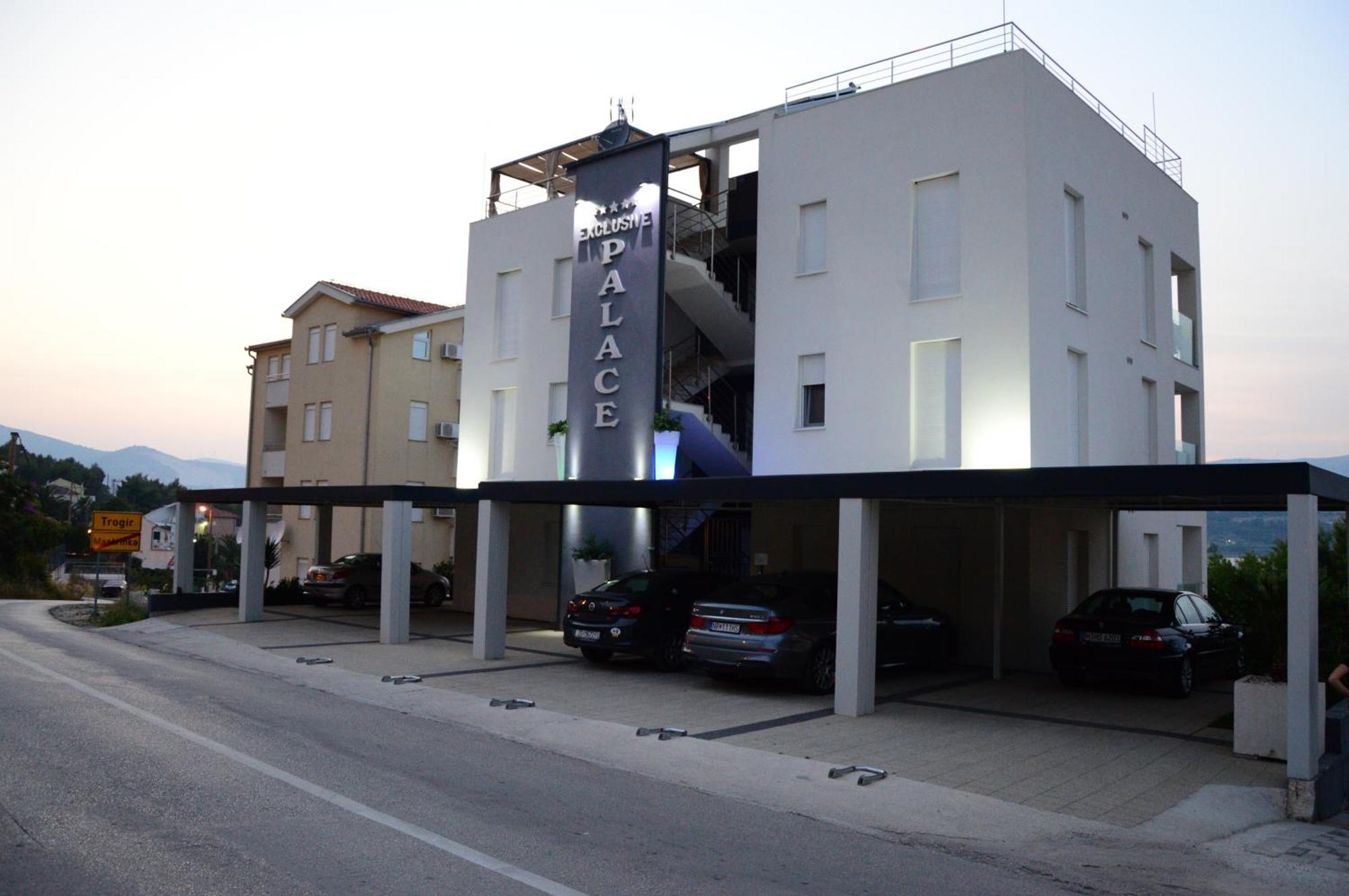 Apartments Exclusive Palace II トロギール エクステリア 写真